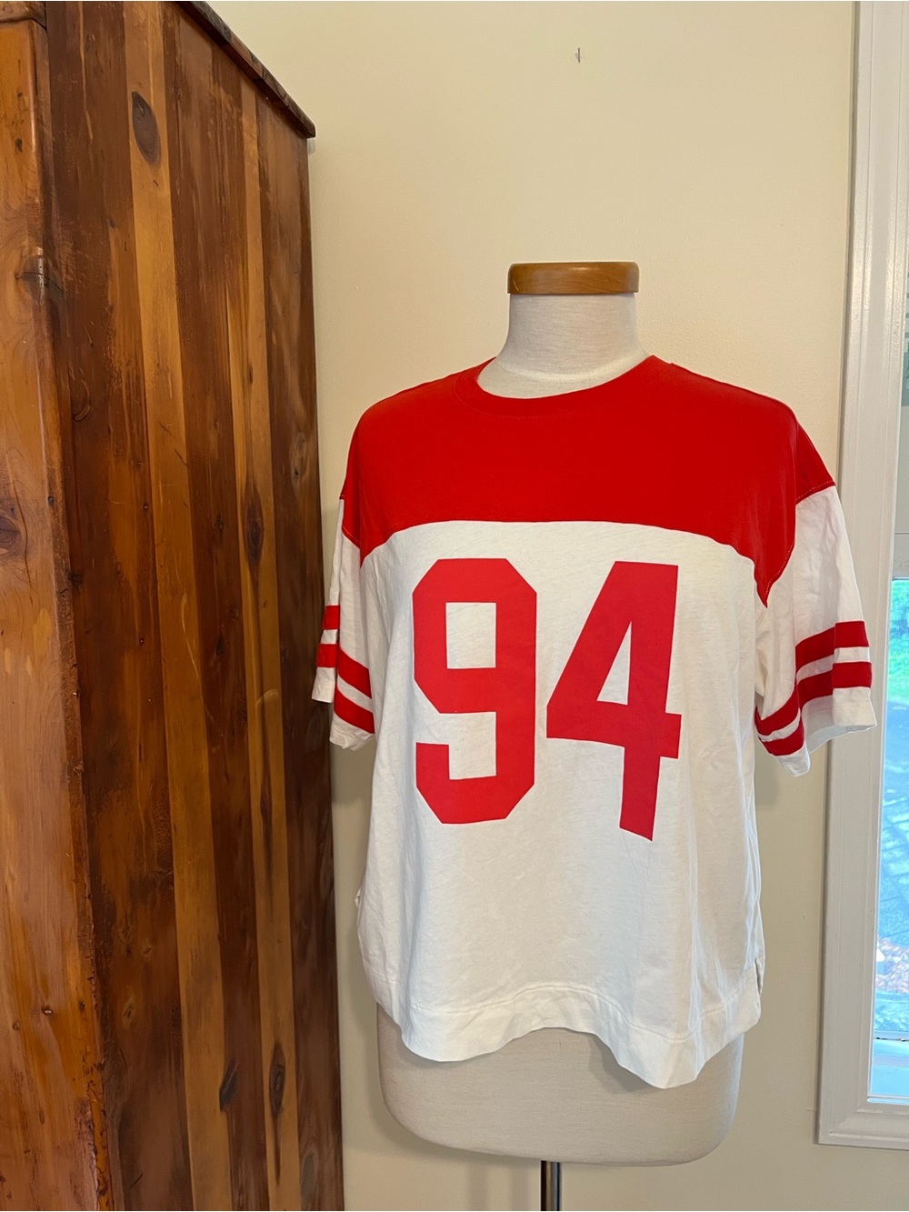 OLD NAVY Red & White '94 Football Tee